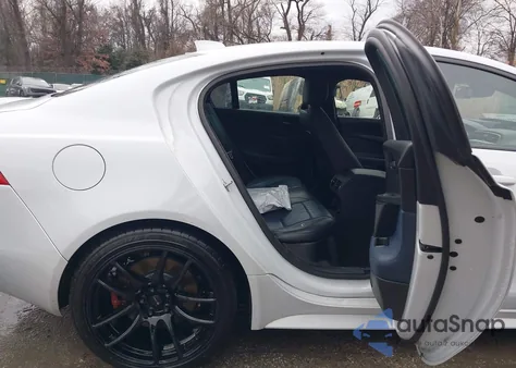 2017 Jaguar Xe 35T R-Sport из США, поврежденный, VIN SAJAL4BVXHA968058